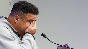 Ronaldo w ogniu krytyki! "Kto dwa razy doprowadził drużynę do spadku?"