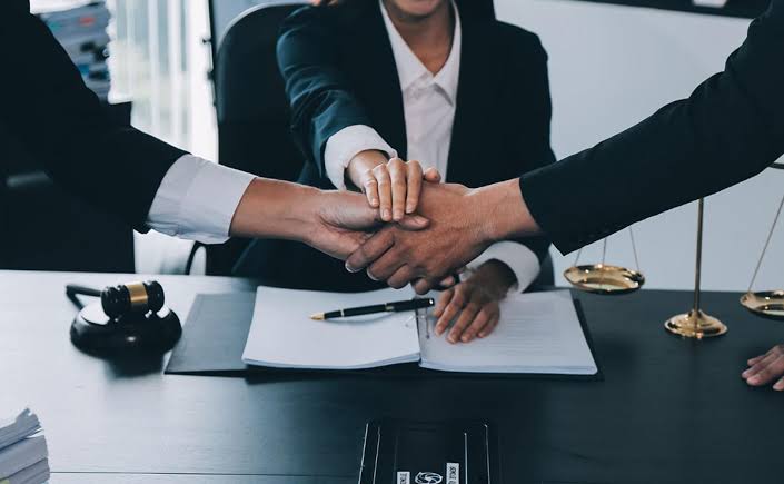 Understanding Corporate Law and its Importance in Businesses - RunSensible