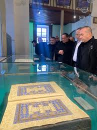 Ciddi devlet adamları şartlar ne olursa olsun kişisel problemlerini devlet menfaatine devletimizin menfaati söz konusu olunca hükümet. Cakici Hz Mevlana Turbesini Ziyaret Etti Fib Haber Nevsehir Haberleri