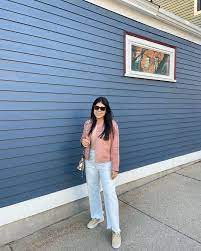Stephanie Quiroz On Instagram Happy Sunday Not Pictured Me Laying At The Beach Today How S Your Weekend Been Screens In 2021 Liketoknowit Happy Sunday Shopping