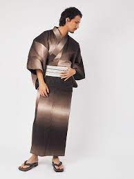 楽天市場 送料無料 浴衣 メンズ浴衣4点セット 日本製高級生地 浴衣 帯 下駄 腰紐 一秀グラデーションbrown 男性用お仕立て上がり浴衣4点セット メンズ 男浴衣 ゆかた ブラウン 茶色 無地ぼかし 小物 m l ll 大きいサイズ ブラウン 夏 夏物 おしゃれ 腰ひも レトロ