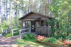 Cabin to be moved mn. Dorothy S Cabin Moved From Isle Of The Pines To Ely After Her Death Picture Of Dorothy Molter Museum Ely Tripadvisor