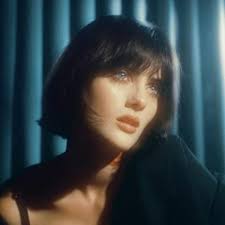 Stream Eloise May music