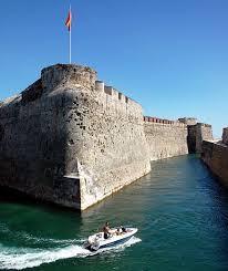 Its border and its equivalent in melilla are the only two land borders between the european union and an african country. Ceuta Wikiwand