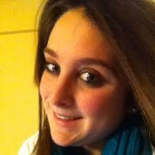 Anne Laughlin (@annelaughlin_16)