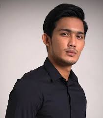 Pelakon harris annuar menjelaskan, dia tidak berhasrat untuk menjadi pelawak, meskipun sering memuat naik rakaman video kreatif berunsur komedi di laman instagram. Biodata Zaki Azeman Pelakon Baru Berasal Dari Perlis Azhan Co