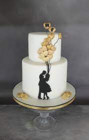 Wedding Cake White And Gold Inspired By A Cake Made By Unusual Cakes For You Unusual Wedding Cakes Engagement Cake Design Wedding Anniversary Cakes