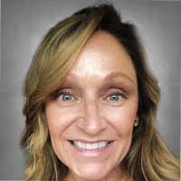 Kelly Putz's Instagram, Twitter & Facebook