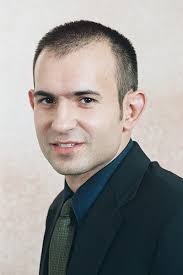 Amazon.com: Being Happy and Present: Breaking free of electronic-age  distractions to live in the moment (Being Present, Being Happy, Simplify,  Reduce stress, cell phones, Iphone, facebook) eBook : Damien, Heath: Kindle  Store