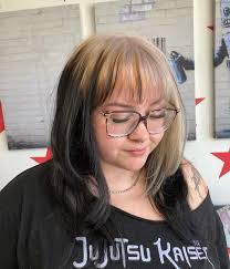 Olivia Claypool's Instagram, Twitter & Facebook