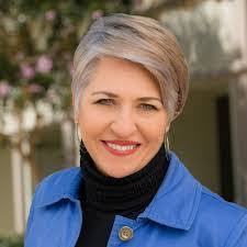 Cheryl Burbank's Instagram, Twitter & Facebook