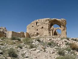 قلعة مونتريال | Archiqoo