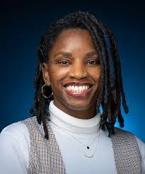 Antoinette Wallace's Instagram, Twitter & Facebook