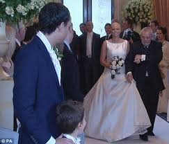 Tears And Laughter As Jade Goody Shares Her Wedding Album Daily Mail Online