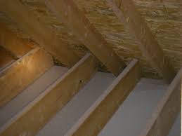 Unfortunately, builders who do this often fail to put in a rim joist or block the ends of the joists to prevent them from rolling over. Twisting Ceiling Joists Structural Inspections Internachi Forum