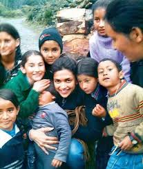 Deepika Padukone With Children D Deepika Padukone Indian Film Actress Celebrities