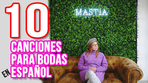 Las bodas en españa son uno de los motivos de fiesta más importantes en la vida de las personas y se suelen celebrar por todo lo alto. Las Mejores Canciones De Boda En Espanol Musica Para Bodas Musical Mastia Youtube