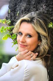 BIANCA APP Ein echter Diamant kehrt auf die Bühne zurück!