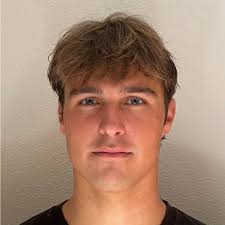 I'm thrilled to announce the launch of my new website! It's been an  exciting project, and I'm so happy to finally share it with you all. You  can explore my film shorts