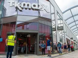 Complete overview of all opening times, sunday shopping and late night shopping for all tk maxx establishments in the uk. Tk Maxx Overtakes Topshop In Uk Despite Covid Crisis Retail Industry The Guardian