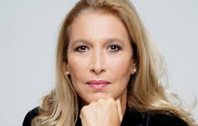 Sardinia: Maria Carta award assigned to the singer-songwriter Grazia di  Michele and to father Salvatore Morittu