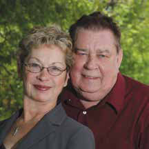 Laura Rolfes's Instagram, Twitter & Facebook