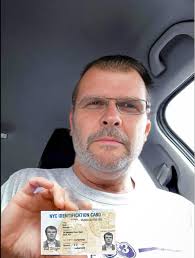 So there is this dude who claims to be Rob Stringer : r/Bandlab