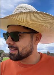 ¿Sí o sí? 😂 . #charro #charreria #deportenacional #charros #baile  #bailando #banda #piales #manganas #manganasacaballo #pialador  #pasodelamuerte #floreo #floreoacaballo #jinete #caladecaballo #caballo ...