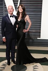Dan jewett and mackenzie scott | credit: Who Is Dan Jewett 5 Things On Mackenzie Scott S New Husband Hollywood Life