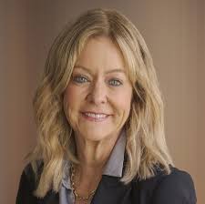 CD&R Appoints Consumer Products Executive Leslie Starr as Operating Advisor  — CD&R