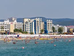 Naturist, naturistin, nudist, nudistin, teen. Letter From Sunny Beach Tales From Bulgaria S Land Of Hedonism The Calvert Journal