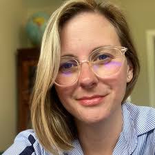 Krista Boyce's Instagram, Twitter & Facebook