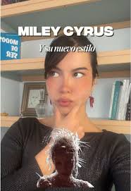 Operaciones De Miley Cyrus 2025 En Español