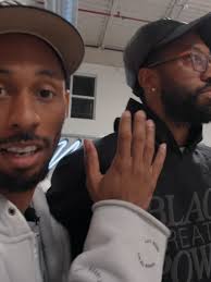 Professional Photo Assistance at Cam Kirk Studios