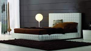 Be it rustic headboard designs, modern designs or a combination of both the styles, the headboards provided by ameriwood have been much liked for every kind of convenient for both king size beds and queen size beds, this product from sauder is given proper dimensions to fit your bed completely. 20 Stunning King Size Headboard Ideas