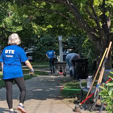 Happy February 1st! Join us in wishing UNI's Facility Manager, Linuel Adkins,  a very happy birthday! A familiar face in the community, Lenny is always  there to offer someone a helping hand!