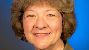 Lisa Mazzarella's Instagram, Twitter & Facebook