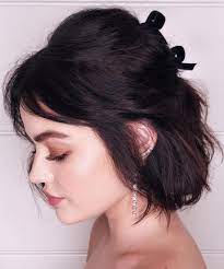 15 Valentine S Day Hairstyle Ideas Right Off The Red Carpet Hair Styles Simple Wedding Hairstyles Short Hair Styles