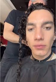 Jorge Lopez apresenta seu novo personagem Frank no Magö de Oz