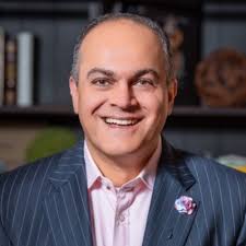 Thank you to my clients (you know who you are) for the incredible flowers  for the site visit yesterday! You both truly made my day two days in a row!  #relationshipsmatter #fgflove #