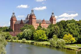Schloss Johannisburg In Aschaffenburg C Henry Czauderna Fotolia Com Germany Castles Beautiful Castles Castle