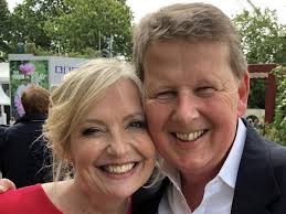 Classic fm presenter's life, career and age. Bill Turnbull Feels Fantastic After Ending Chemotherapy For Incurable Cancer Mirror Online