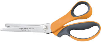 If you've ever used a fiskars product before, you know what we're talking about. Best Pinking Shears For Designers And Artists Artnews Com
