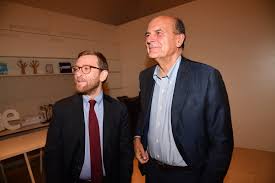 E' quanto ha detto pier luigi bersani, commentando la mossa di matteo renzi e la successiva crisi di governo. Pier Luigi Bersani Visto Da Umberto Pizzi Le Foto D Archivio Per I Suoi 68 Anni Formiche Net