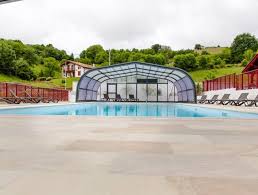 Piscine A Coque Pret A Plonger A Fond Plat Ou Incline Dans Le Var 83 Copipro A Toulon