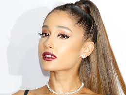 Ariana was getting her hair color changed in a private salon and for some strange reasons, she went bare face and didn't have any cosmetics on whatsoever. Ariana Grande Has Baby Bangs Now Glamour