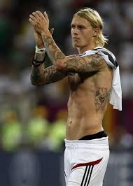 Danish defender simon kjaer has moved to roma after a disappointing season with wolfsburg in the bundesliga. Soccerplayersinunderwear Fussballspieler Manner
