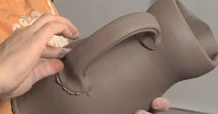 A Simple Handle Pulling Technique To Dress Up Your Pottery
