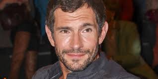 Wir alle werden ihn vermissen, schrieb einer der autoren der show, micky beisenherz, auf instagram. Micky Beisenherz Lastert Uber Influencerin Karolina Alexandrova Jetzt Droht Anwalt Express De