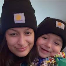 Mariah Trout (@kin9.kushh) • Facebook, Connect with friends